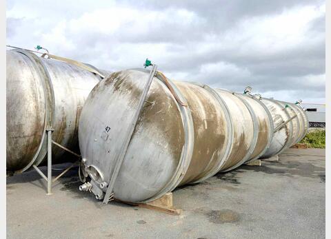 Closed 304 stainless steel storage tank - 335 HL (33 500 Liters)