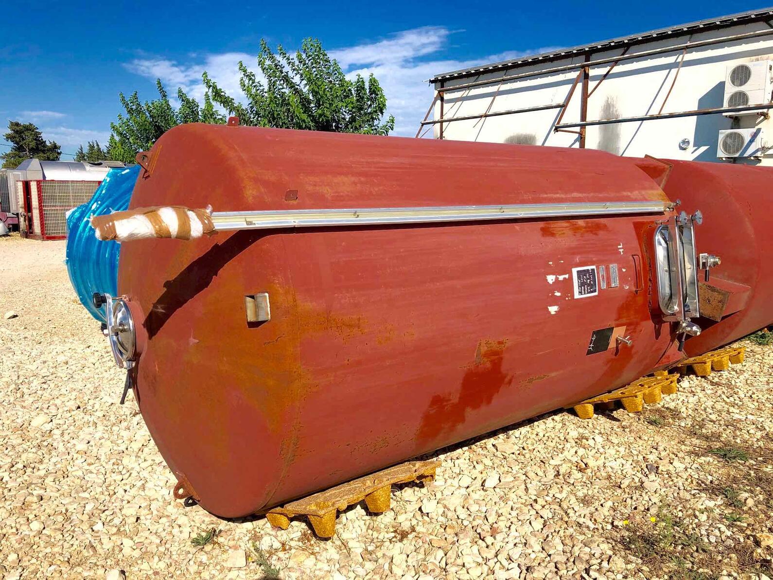 Coated steel tank - 95 HL (9 500 Liters)