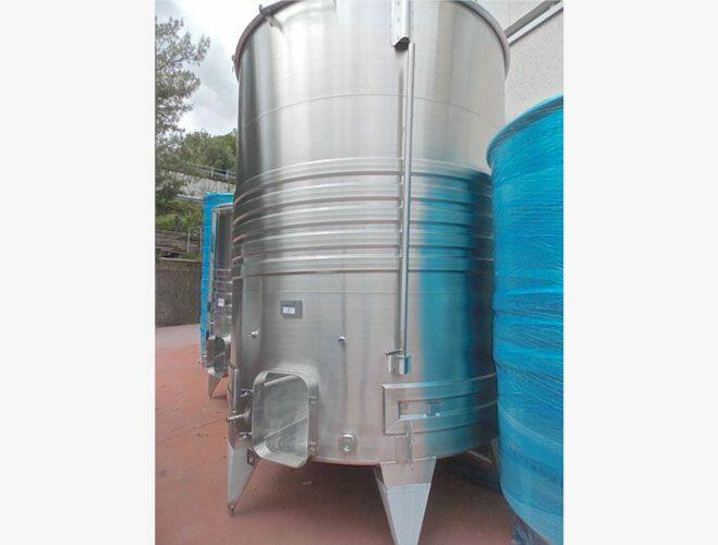 304 stainless steel tank - Inclined bottom - Floating hat - Model SPAIP SER 15000 A