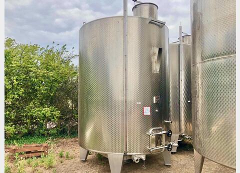 Stainless steel tank - On feet