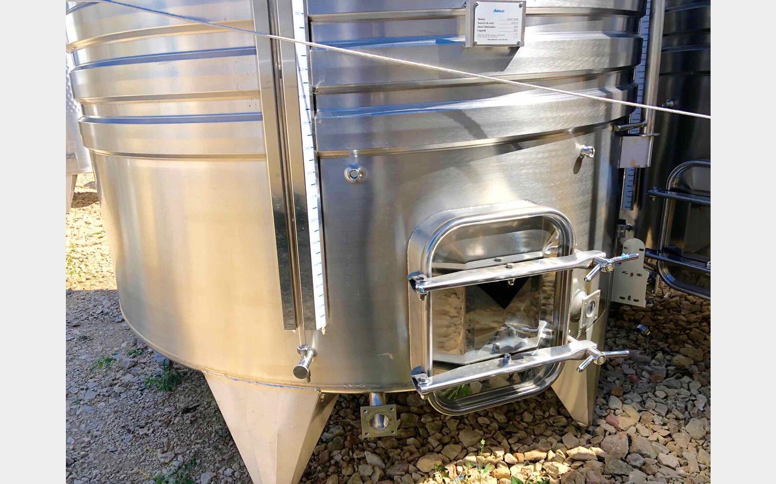 INOX tank 75 HL 75 HL (7500 liters) ARSILAC