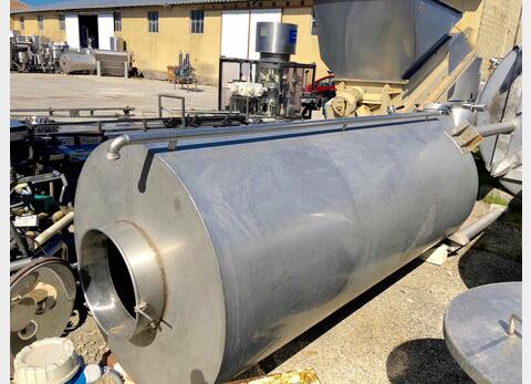 Stainless steel tank closed 45 HL (4500 liters)