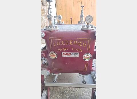 Filtre à plaques avec pompe - Marque FRIEDERICH