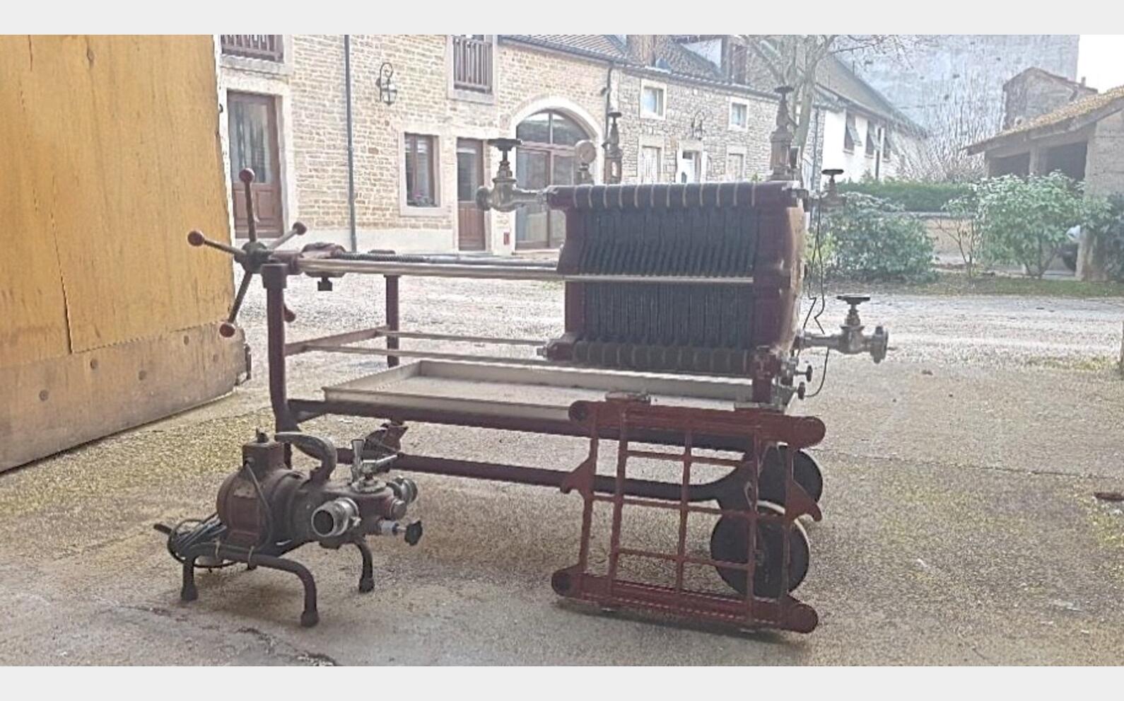 Filtre &agrave; plaques + pompe