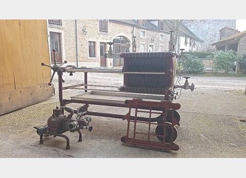 Filtre &agrave; plaques + pompe