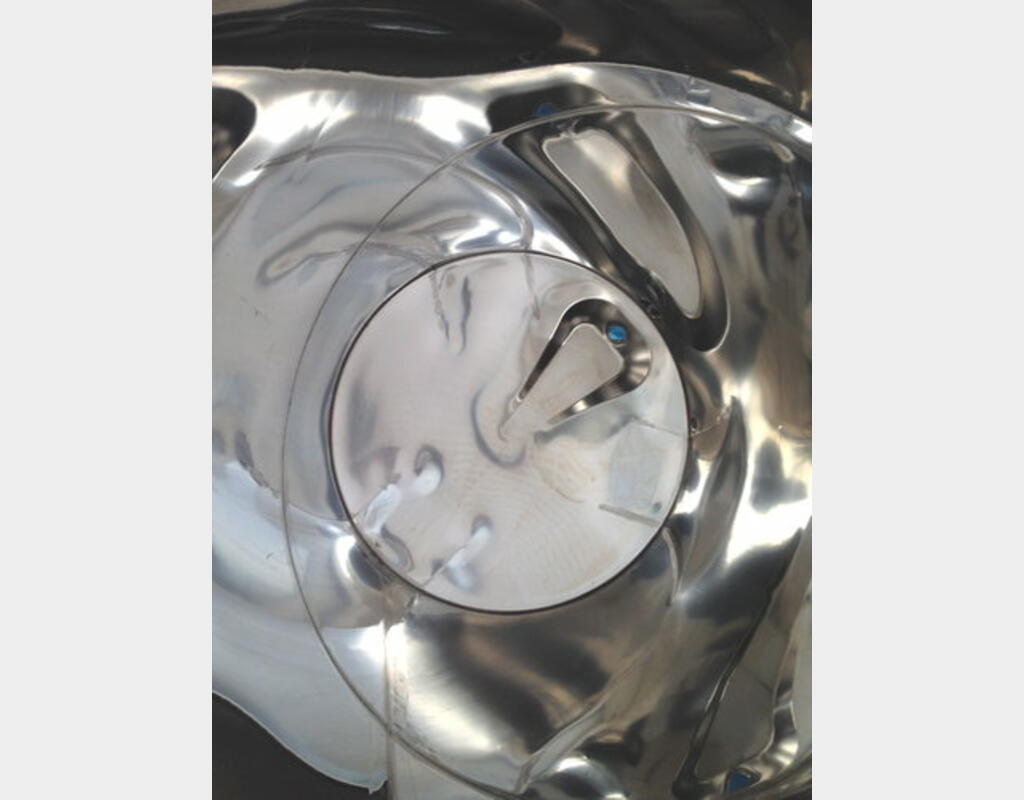 Cuve Inox fond bombé chapeau flottant - sur pieds Capacité 1000 L