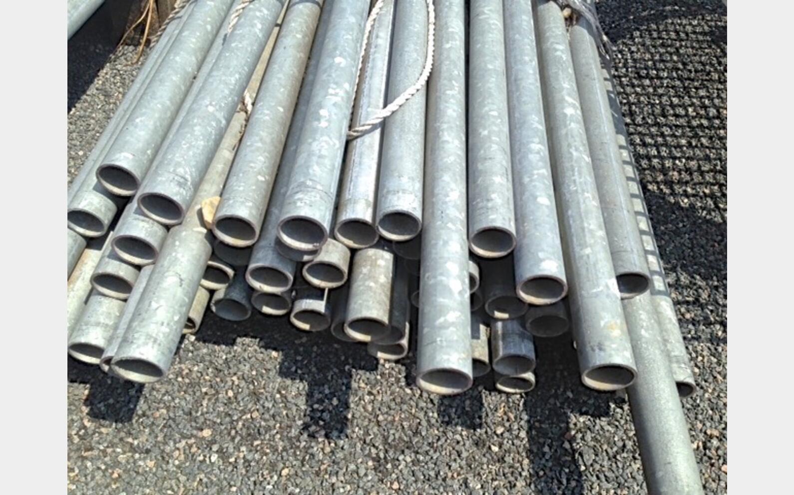 Tube en acier galvanisé lot de 25 tubes 005685
