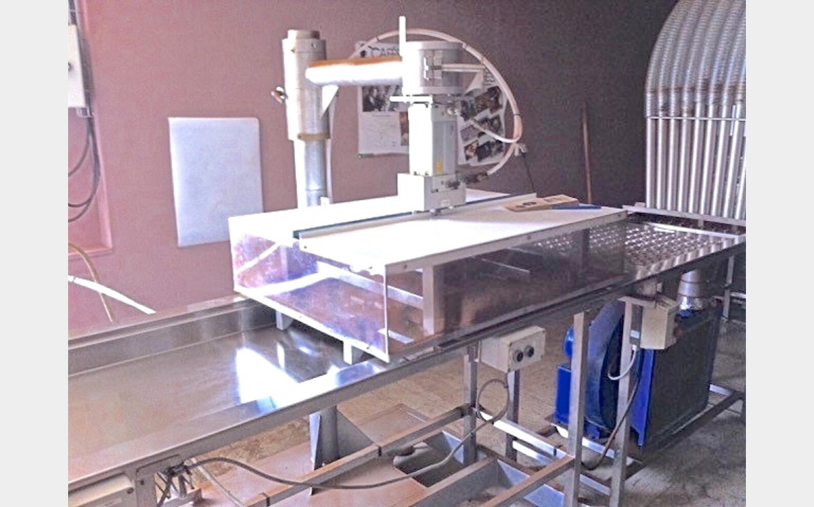 Machine &agrave; fabriquer PU0118