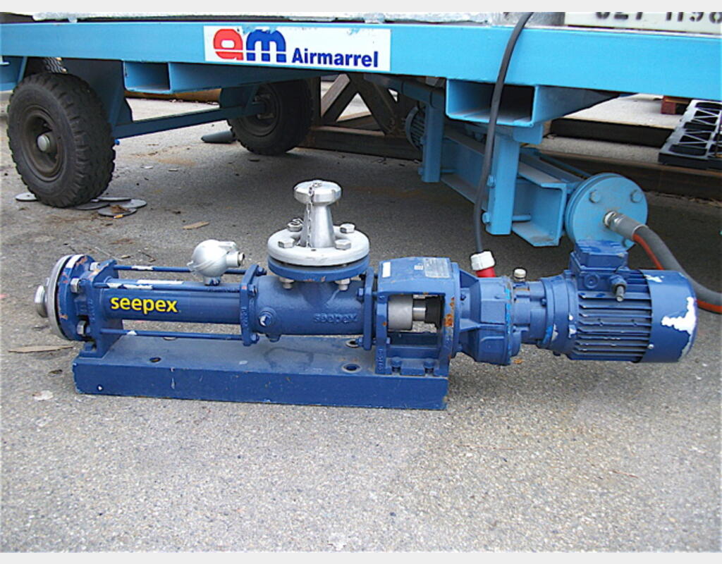 pompe &agrave; rotor excentr&eacute; Ann&eacute;e : 2003 Marque : SEEPEX