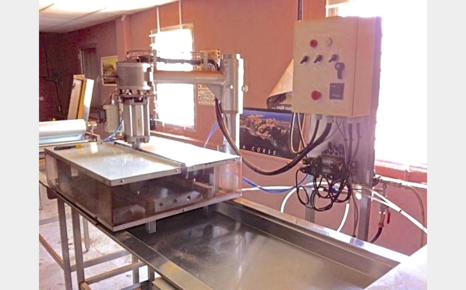 Machine &agrave; fabriquer PU0118