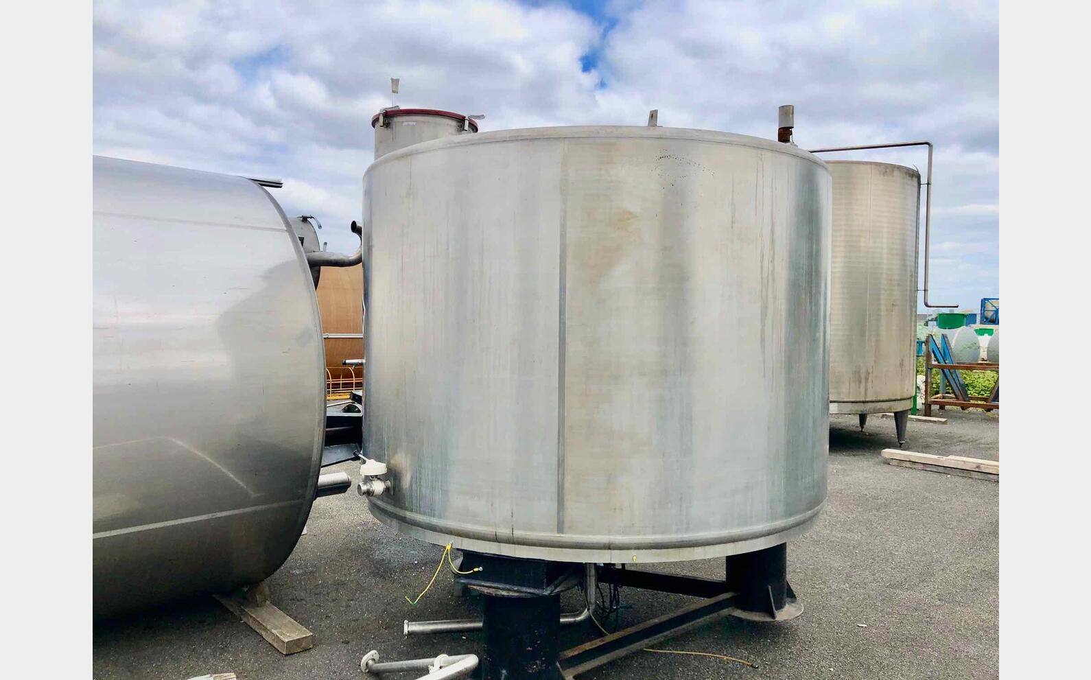 316L stainless steel tank 72 HL ( 7 200 liters)