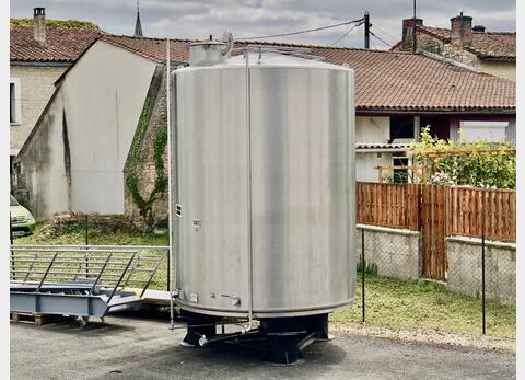 Cuve inox 316L 158 HL (15 800 litres)