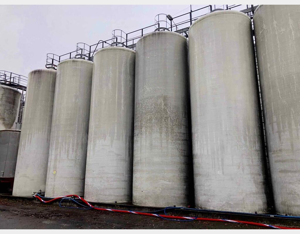 Vertical cylindrical fiber tank - Flat bottom