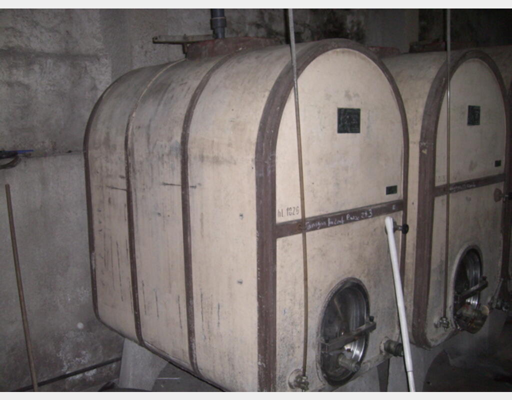 Cuve ciment de 18 HLS - La Monolitica