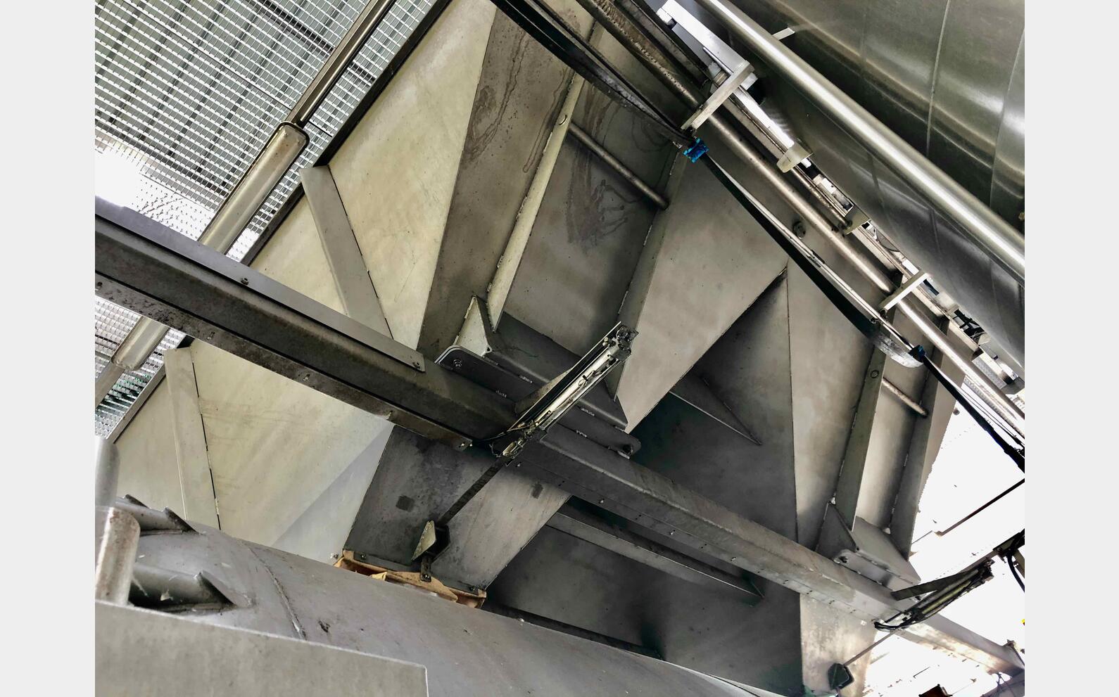 Tr&eacute;mie de d&eacute;chargement BUCHER VASLIN
