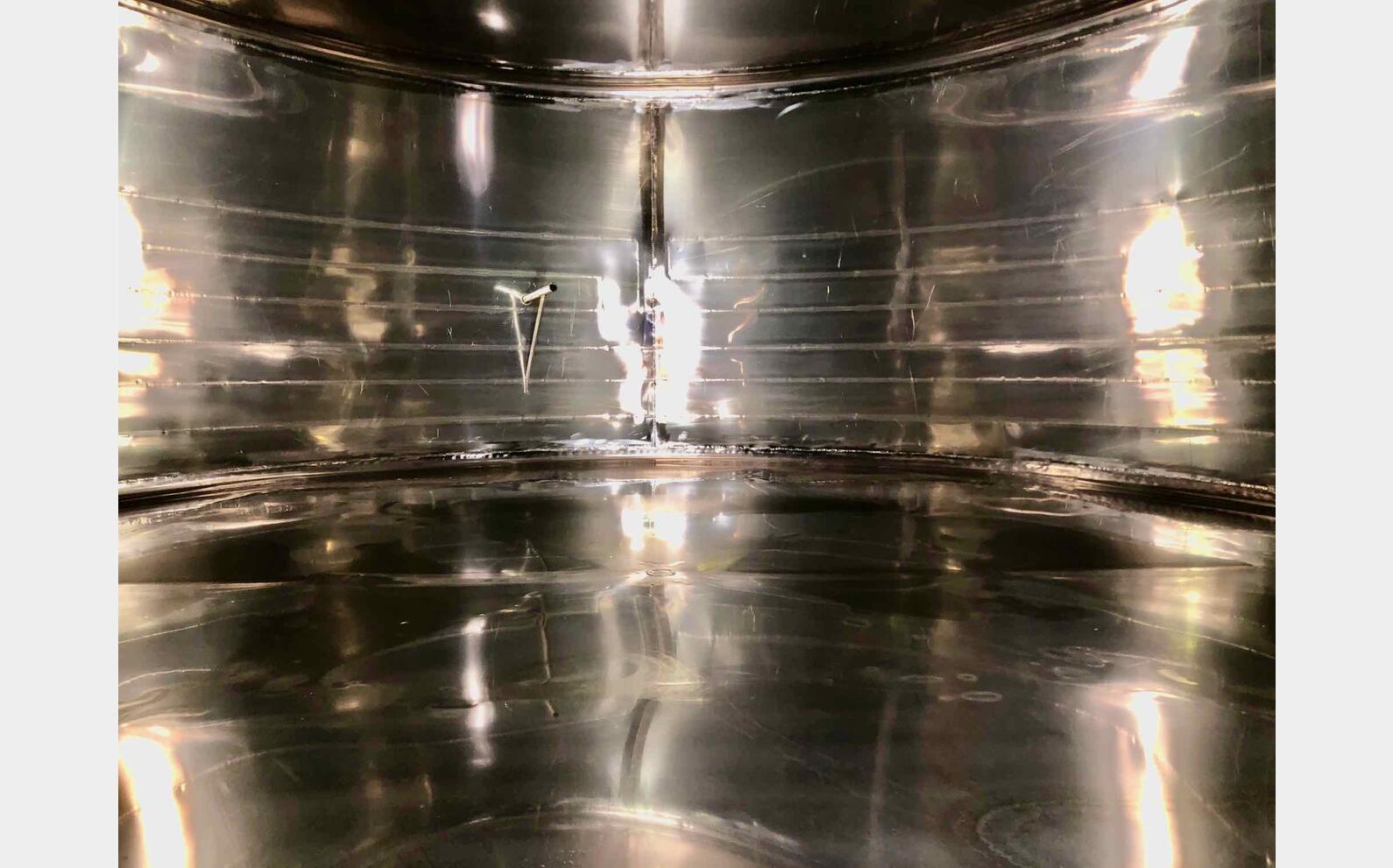 Stainless steel tank - compartmentalized 149 HL (14 900 liters) BIO INOX
