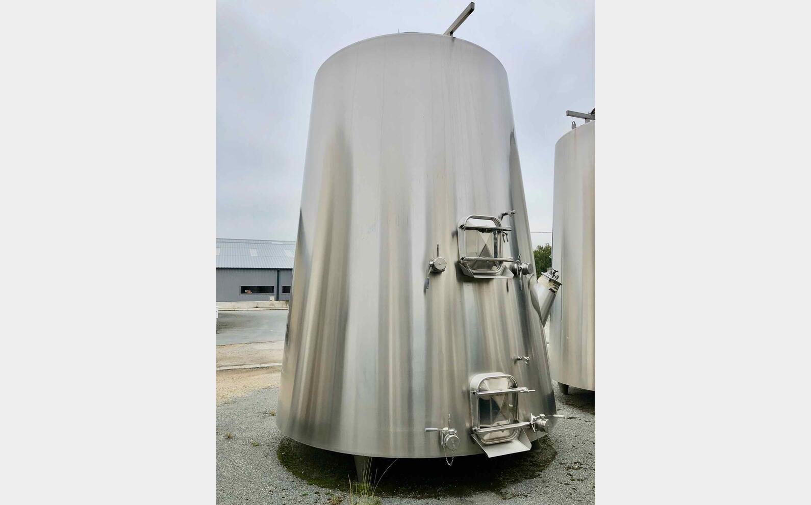 Cuve inox - Compartiment&eacute;e 172 HL (17 200 litres) BIO INOX