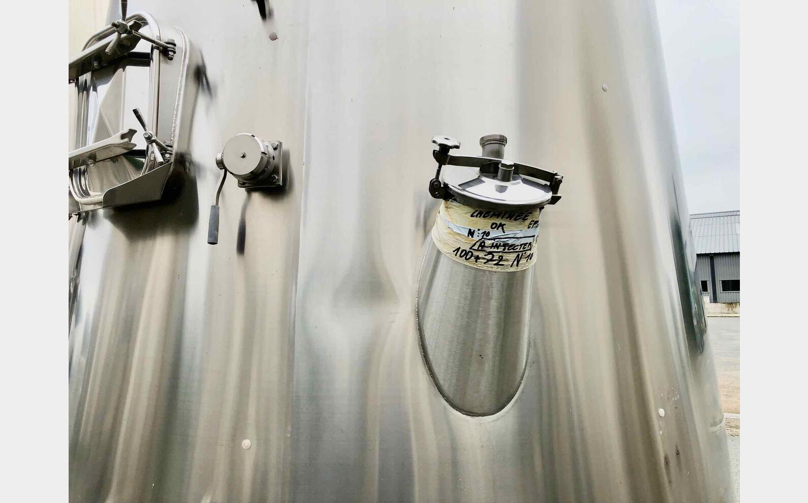 Stainless steel tank - compartmentalized 208 HL (20 800 liters) BIO INOX
