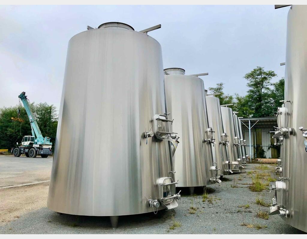 Stainless steel tank 304 L - Isolated tronconics - Compartmentalized and shell circuit