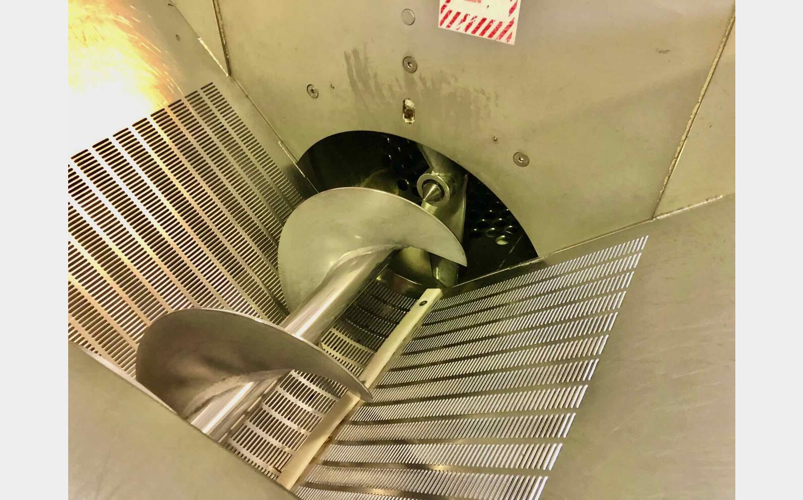 Egrappoir DELTA E2  fouloir 20 T/h max. BUCHER VASLIN