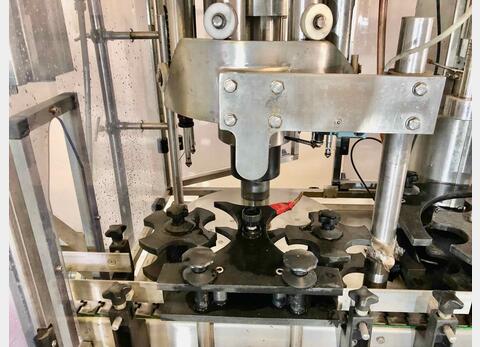 Corking machine  CLIFOM