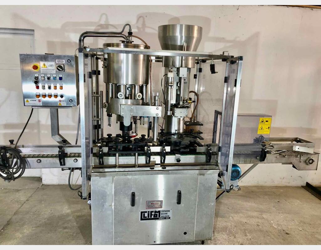 Tireuse boucheuse Ann&eacute;e 1997 CLIFOM