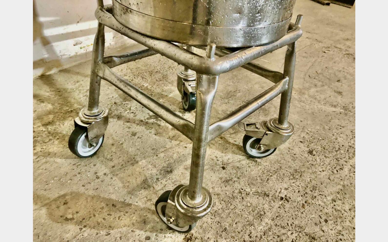F&ucirc;t inox 304 - Sur roues 50 litres