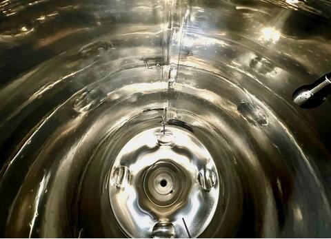 304 stainless steel tank - Cylindro-conical - Closed - On feet