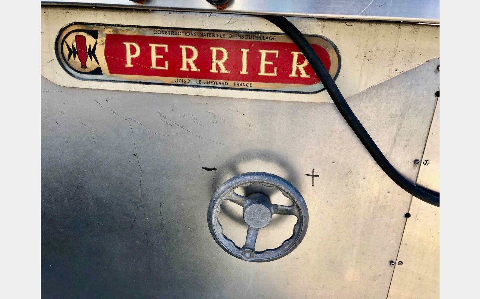 Rinceuse bouteille PERRIER