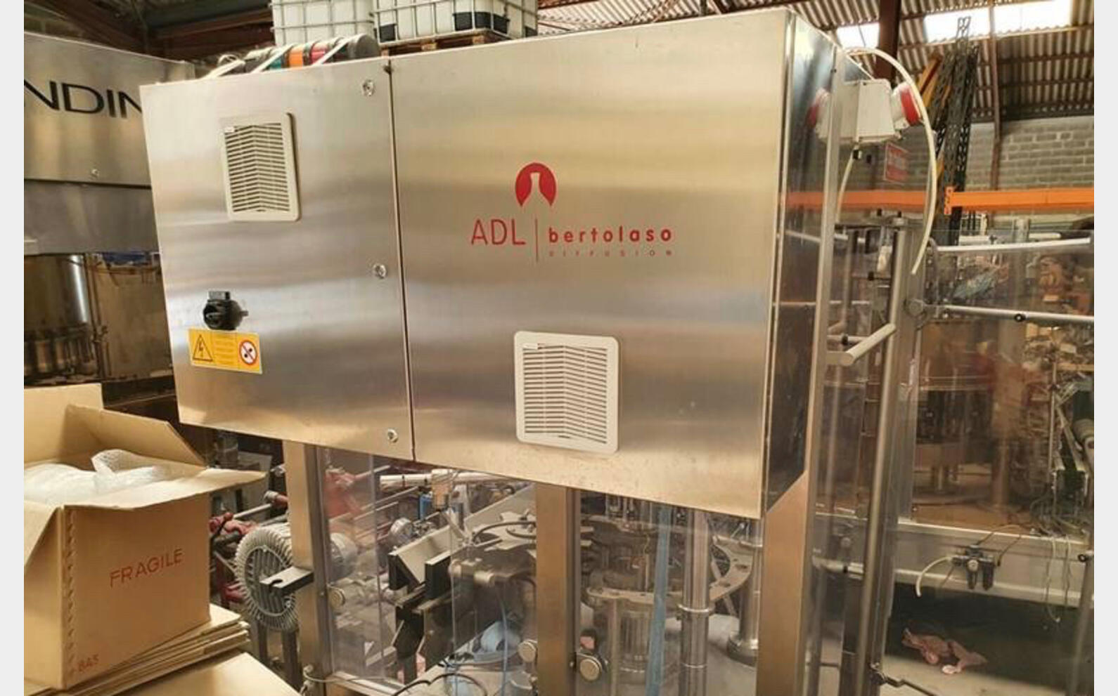 Bertolaso 6 head capper 8000 Bt/H