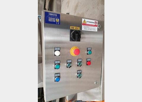 Bertolaso 6 head capper 8000 Bt/H