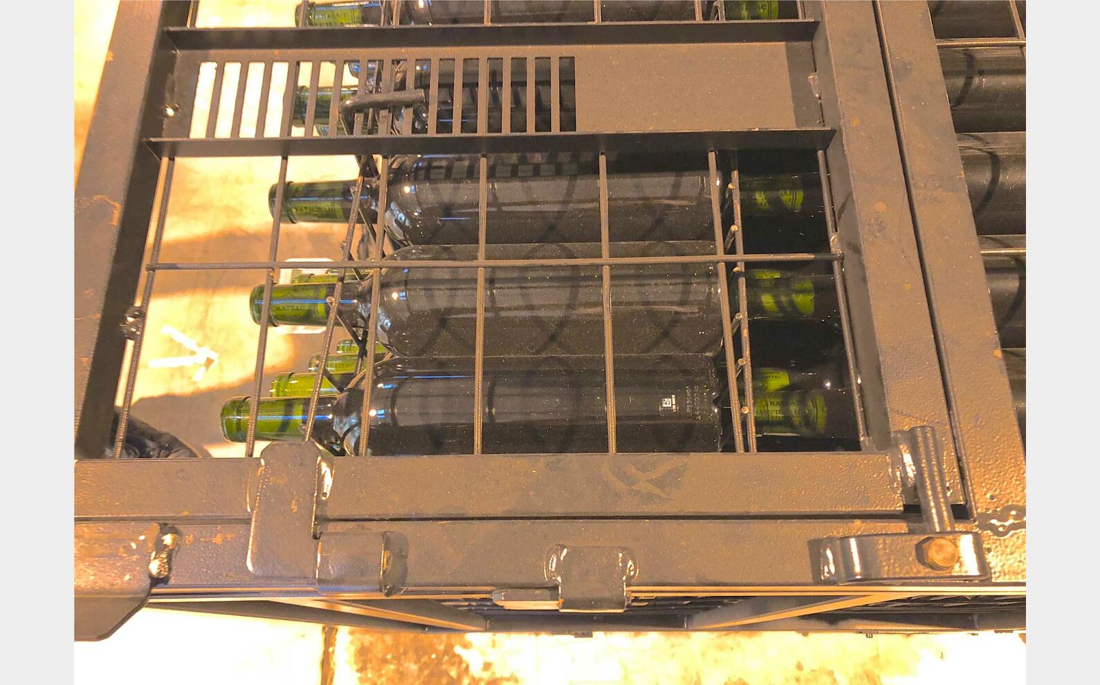 Bottle box container