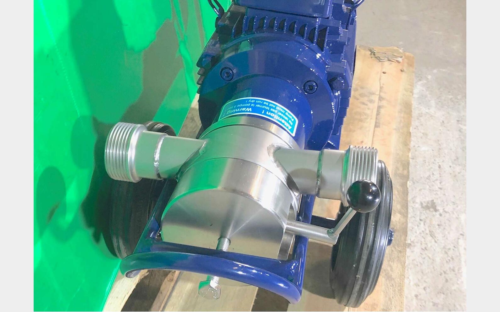 Impeller pump - 2 speed 60 to 120 HL/h SCHNEIDER
