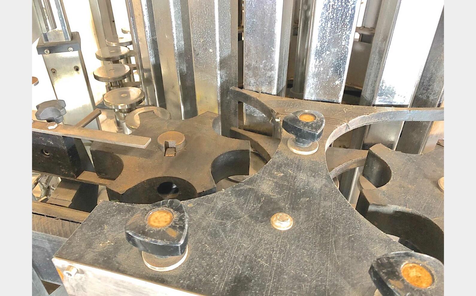Tireuse Scoma 32 becs