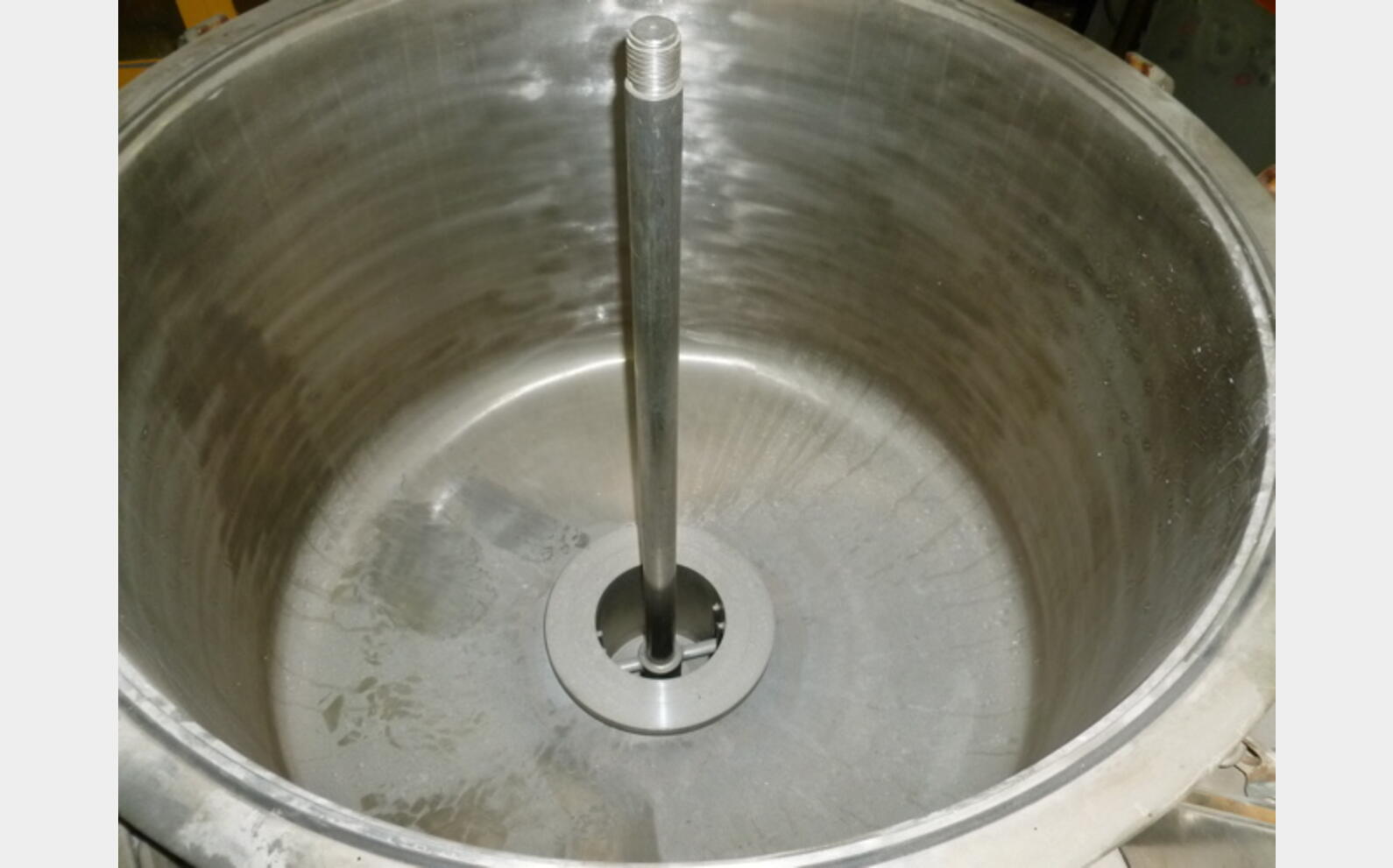 filtre &agrave; plateaux Volume : 800 litres Type : FC800AC