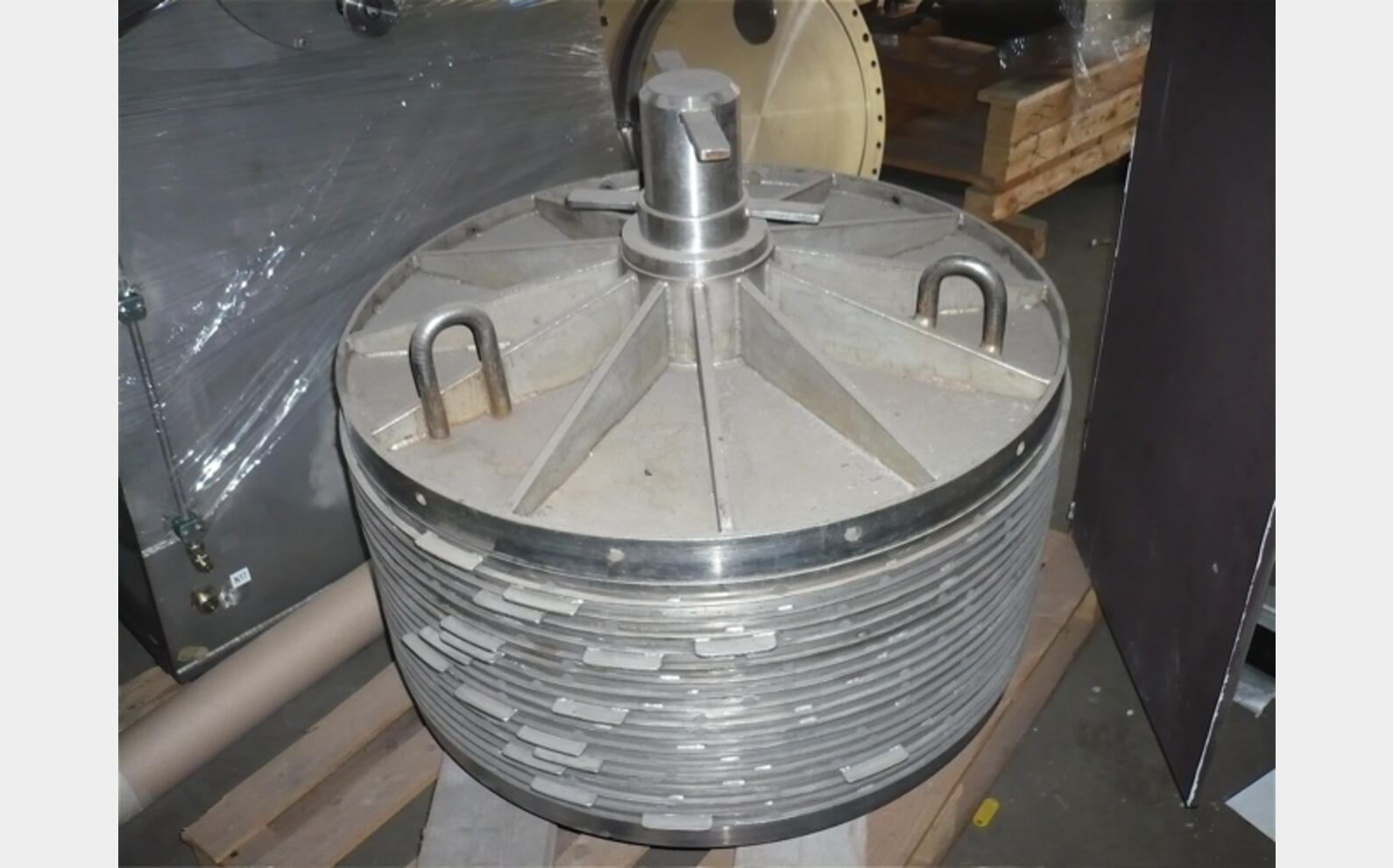filtre &agrave; plateaux Volume : 800 litres Type : FC800AC