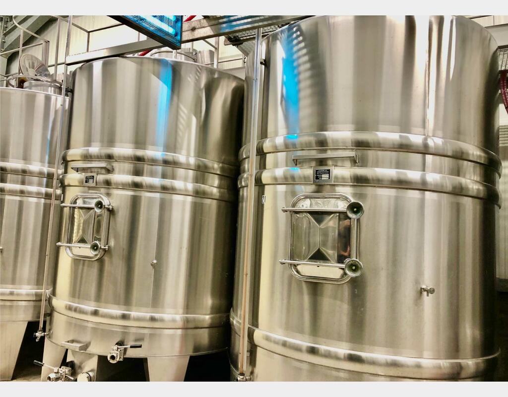 Stainless steel tank 304 83 HL (8 300 liters) LEJEUNE