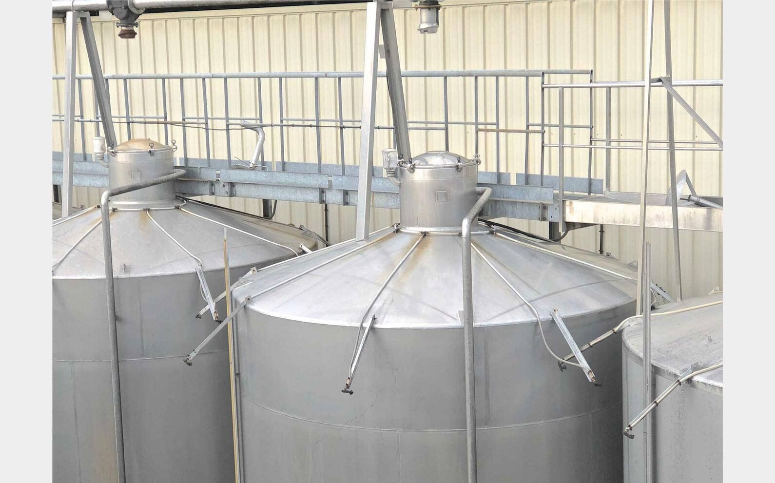 cuve stockage inox Ann&eacute;e : 1999 Marque : RURALINOX