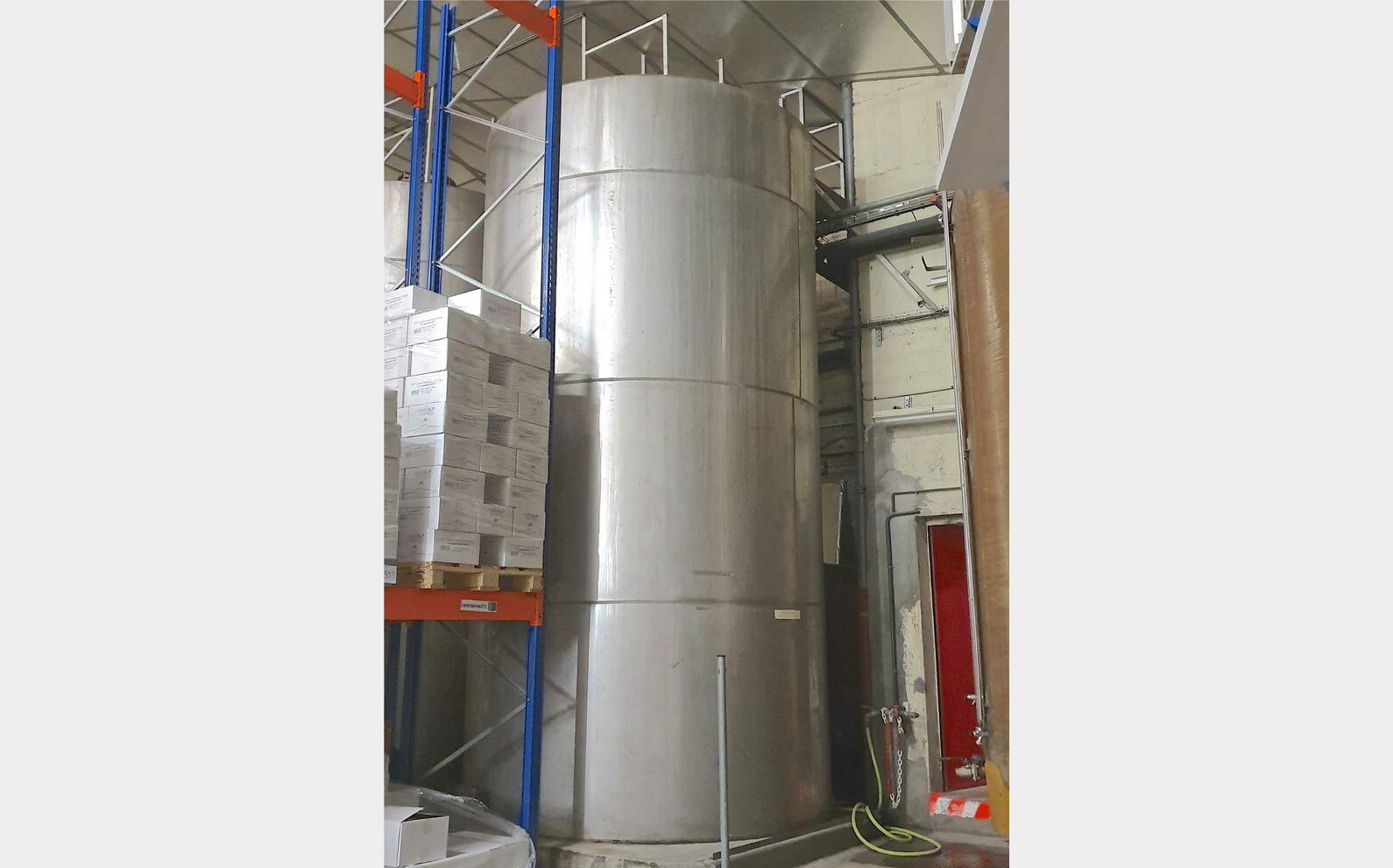 cuve stockage inox fond plat