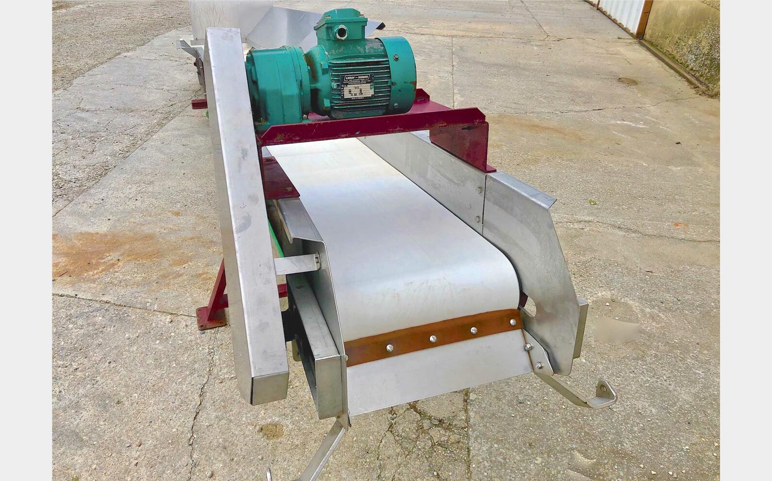Tapis &eacute;l&eacute;vateur &agrave; bande