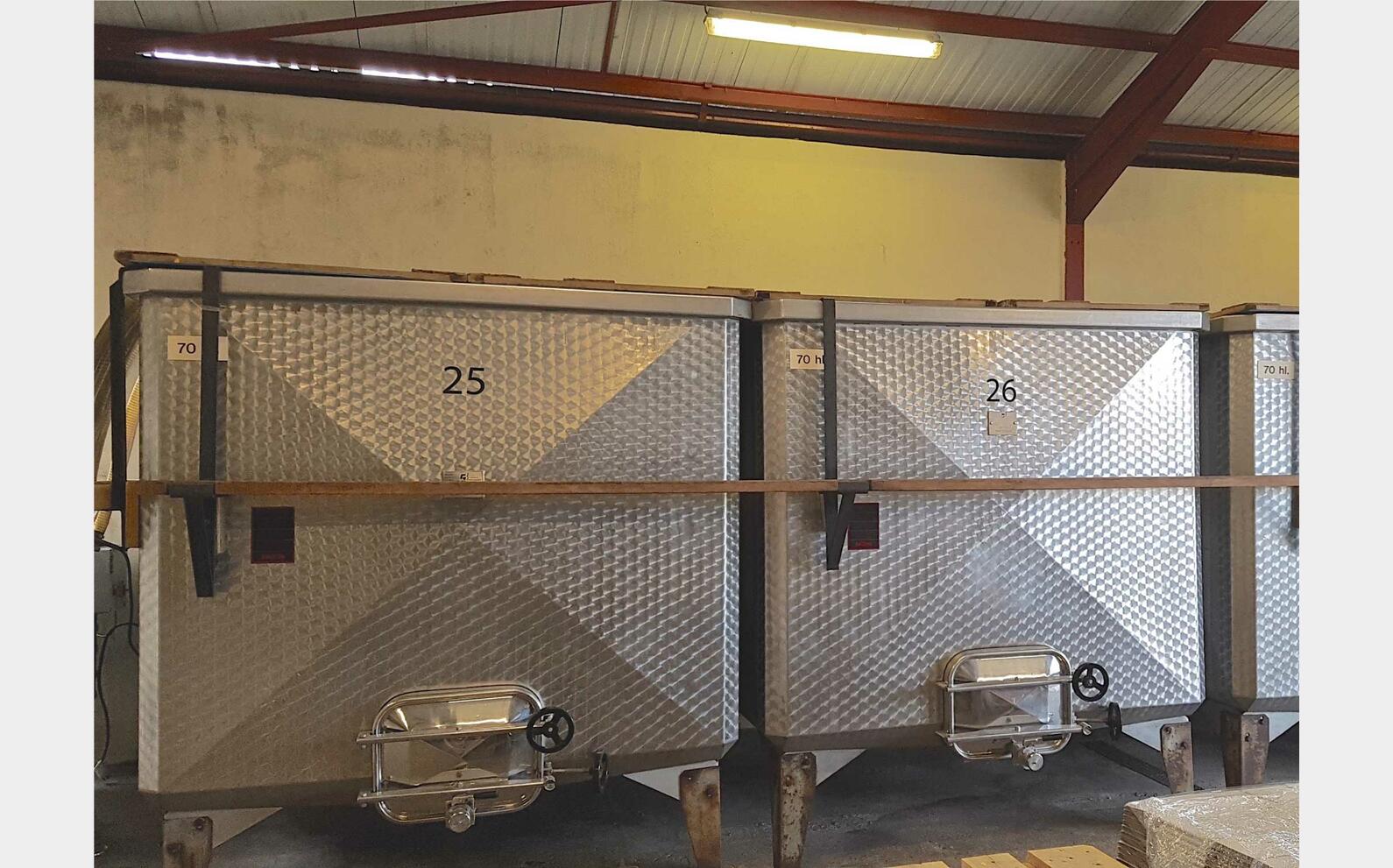 Cuve inox 70 hls de vinification marque : Bressanne