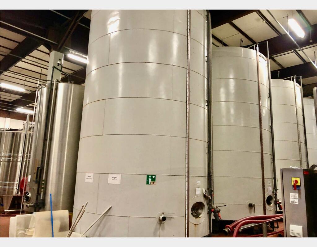 Stainless steel tank - Insulated 600 HL (60 000 liters)