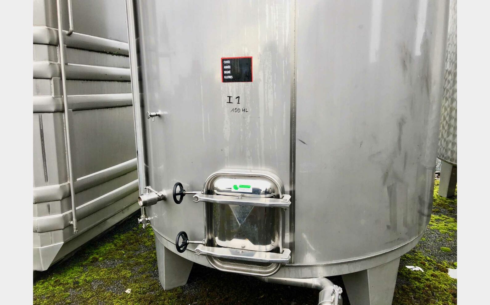 Cuve inox 304L 100 HL (10 000 litres)