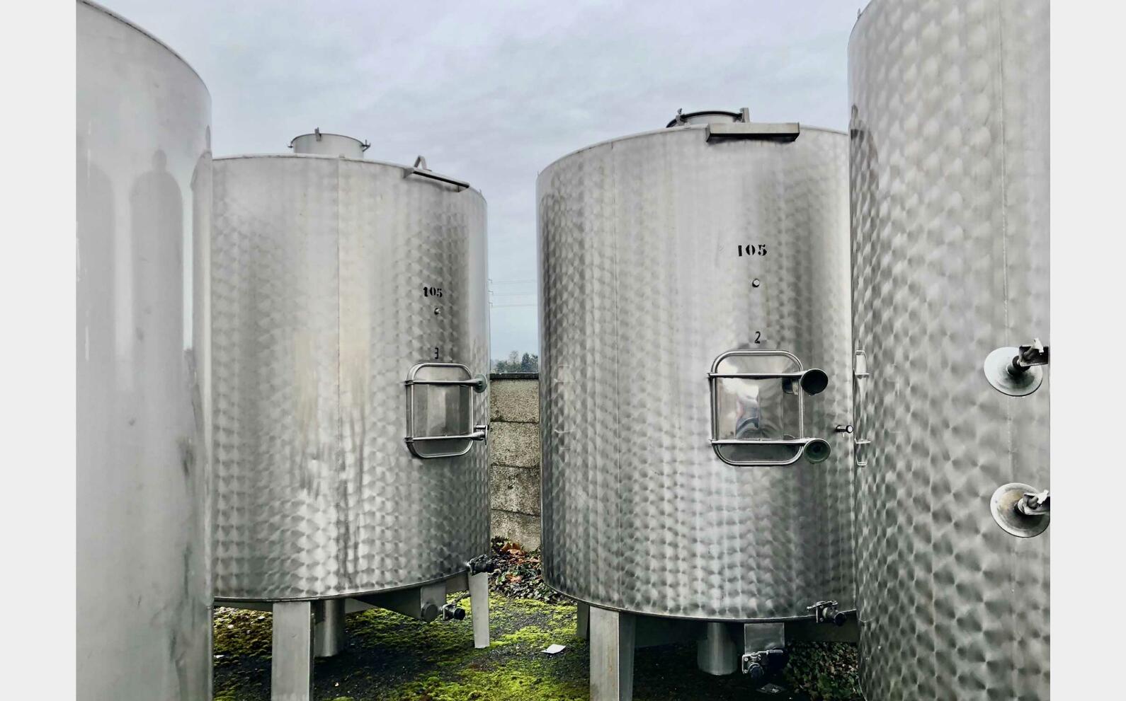 Cuve inox 304L - Fond conique 105 HL (10 500 litres) STAI