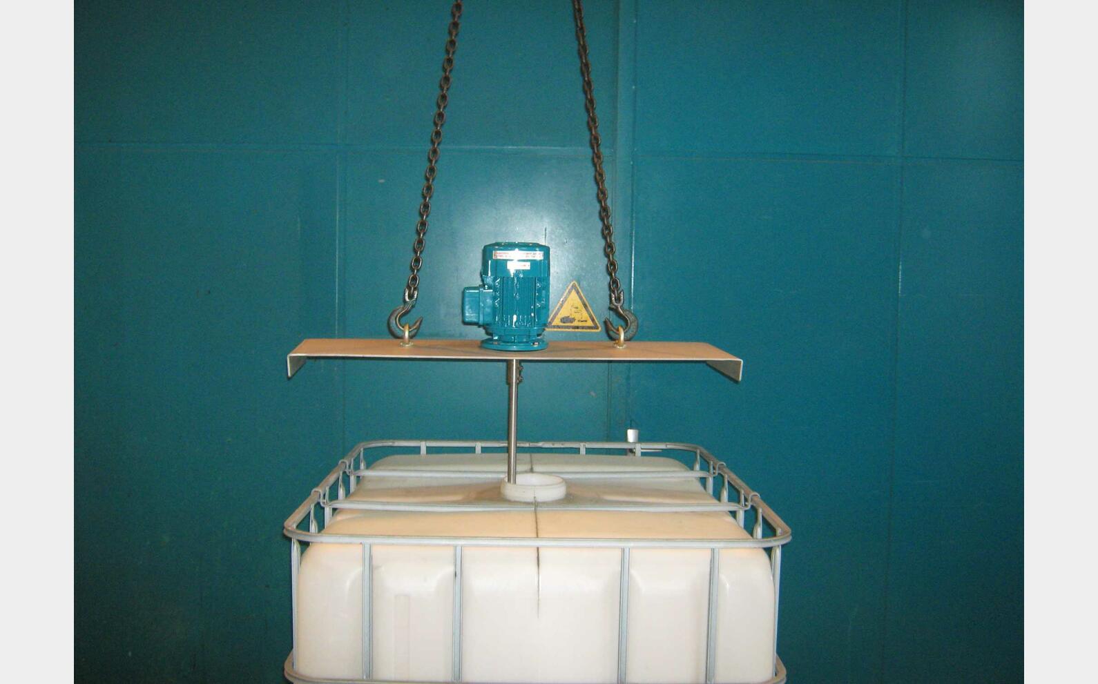 Propeller shaker &empty; 250 