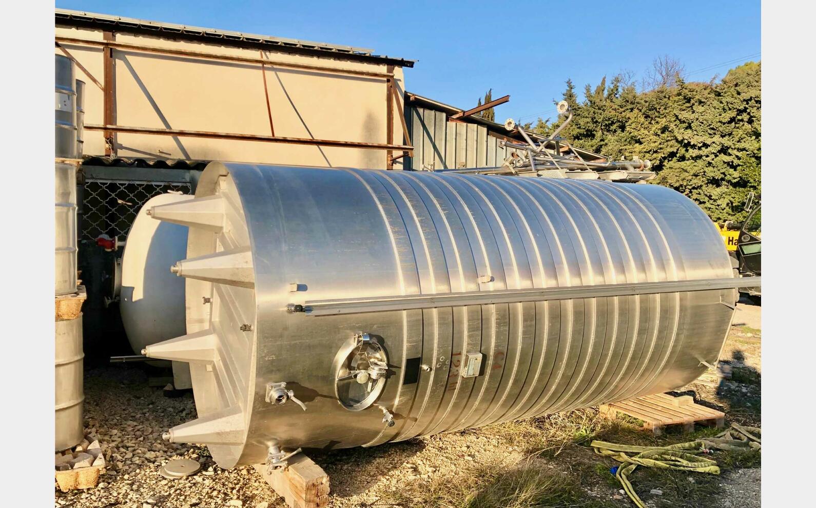 316 stainless steel storage tank 123 HL (12 300 liters) PIERRE GUERIN