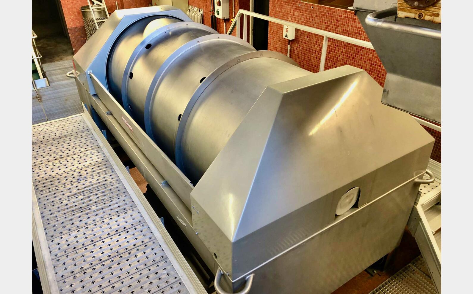 Press - RPS 37 37 HL (3 700 liters) BUCHER