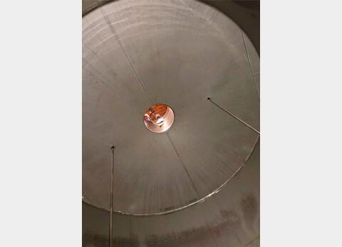 Stainless steel tank - Compartmentalised 225 HL + 123 HL (34 800 liters)