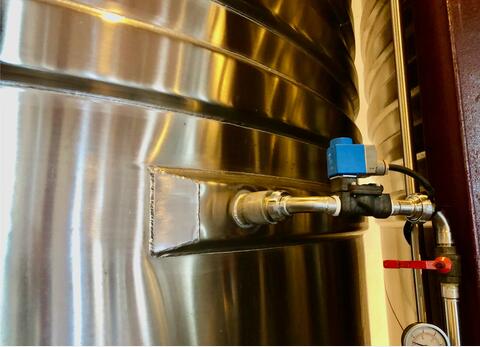 Stainless steel tank - Compartmentalised 225 HL + 123 HL (34 800 liters)