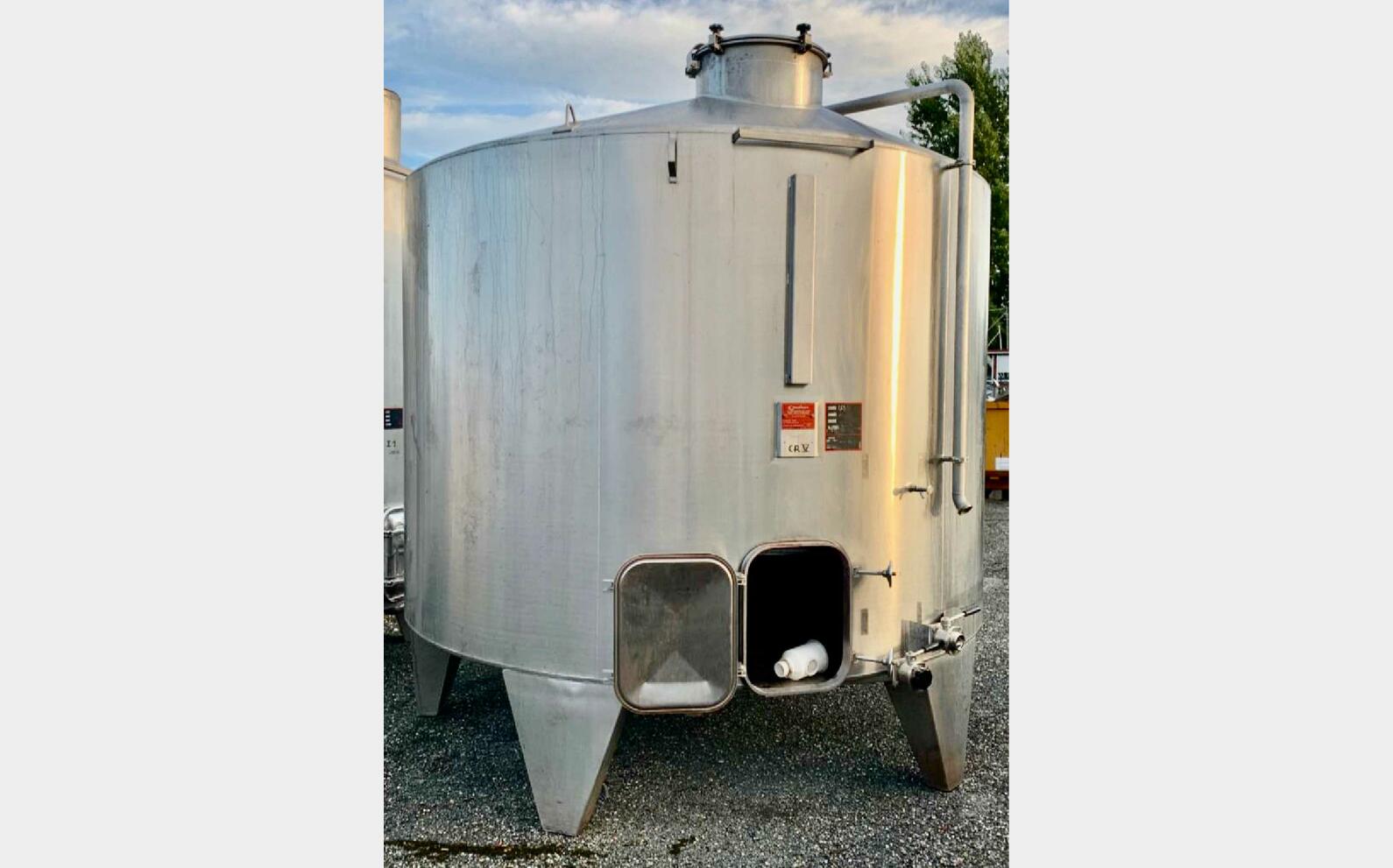 Cuve inox 304L 133 HL (13 300 litres) CHALVIGNAC